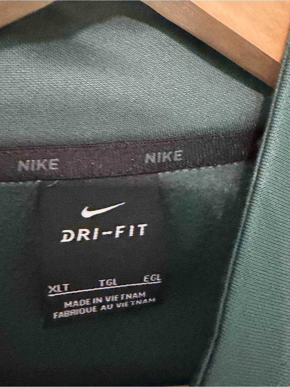 Nike Dri-FIT Quarter Zip Pullover – Olive Green – Men’s XLT - Picture 3 of 5